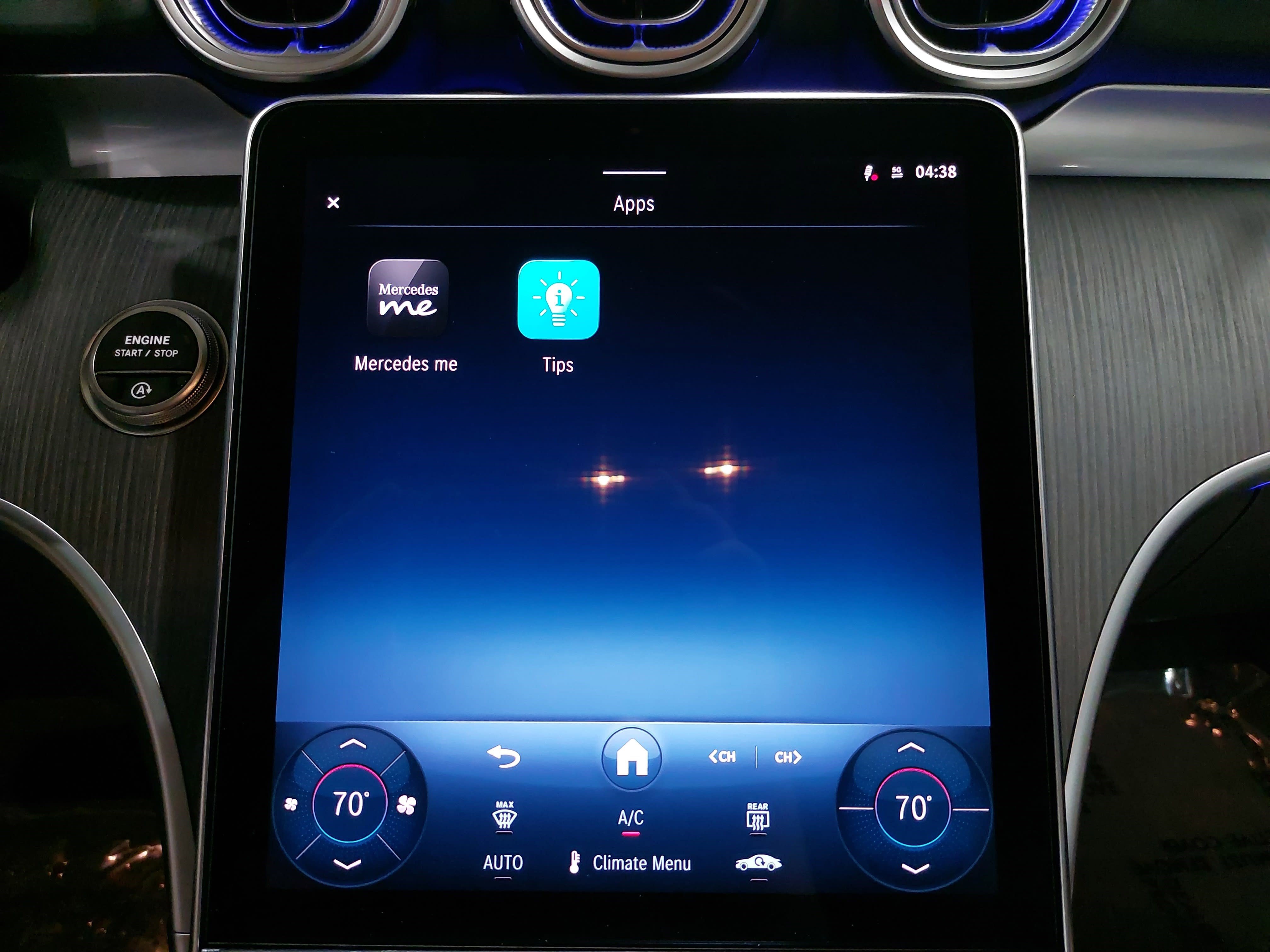 Used 2025 Mercedes-Benz C 300 Sedan image 21