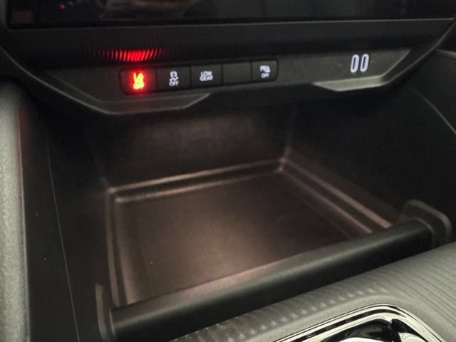 New 2026 Jeep Cherokee Laredo AWD/4WD image 39