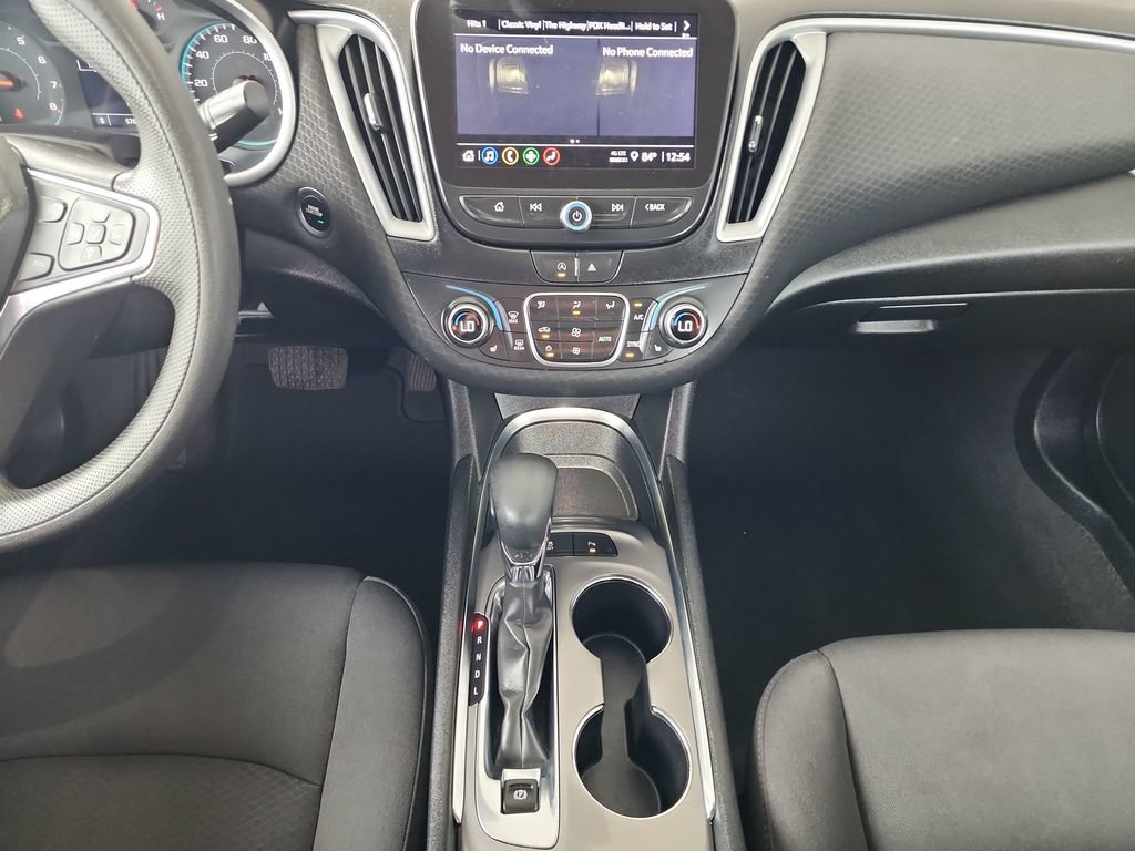 Used 2024 Chevrolet Malibu LT FWD image 26