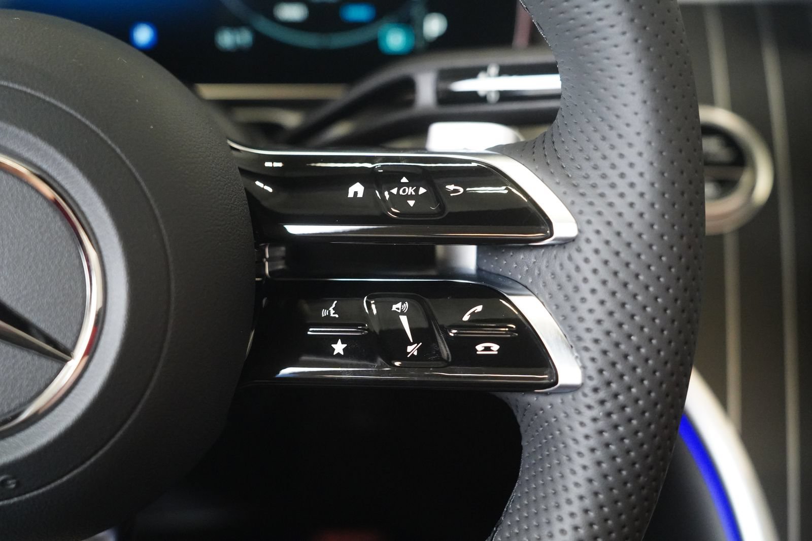 New 2027 Mercedes-Benz CLE 450 4MATIC Cabriolet image 23