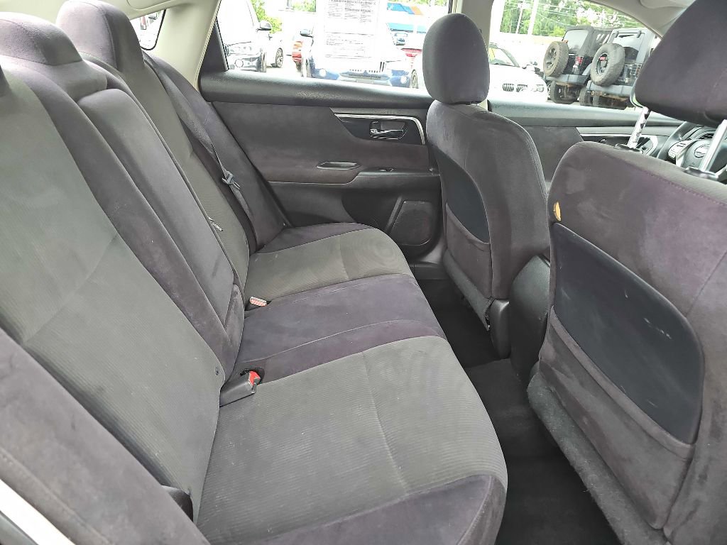 Used 2013 Nissan Altima 2.5 S image 29