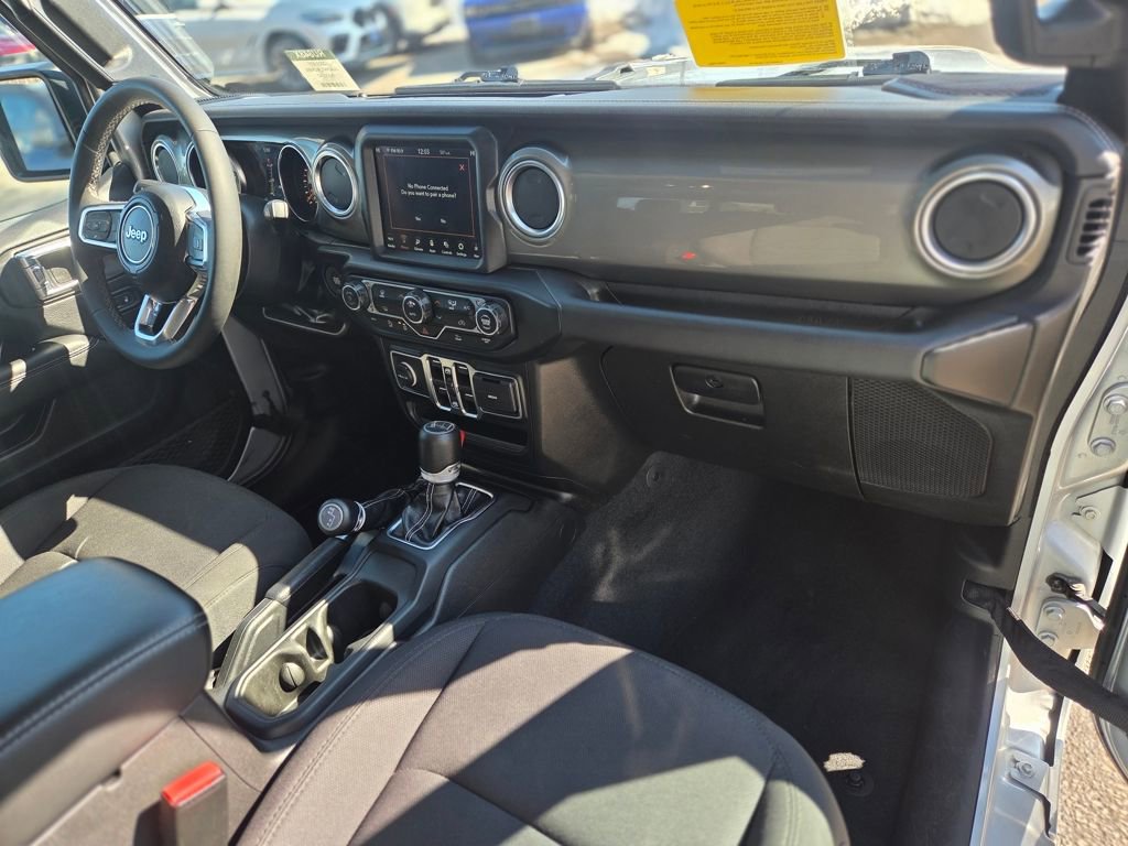 Used 2023 Jeep Gladiator Overland image 23
