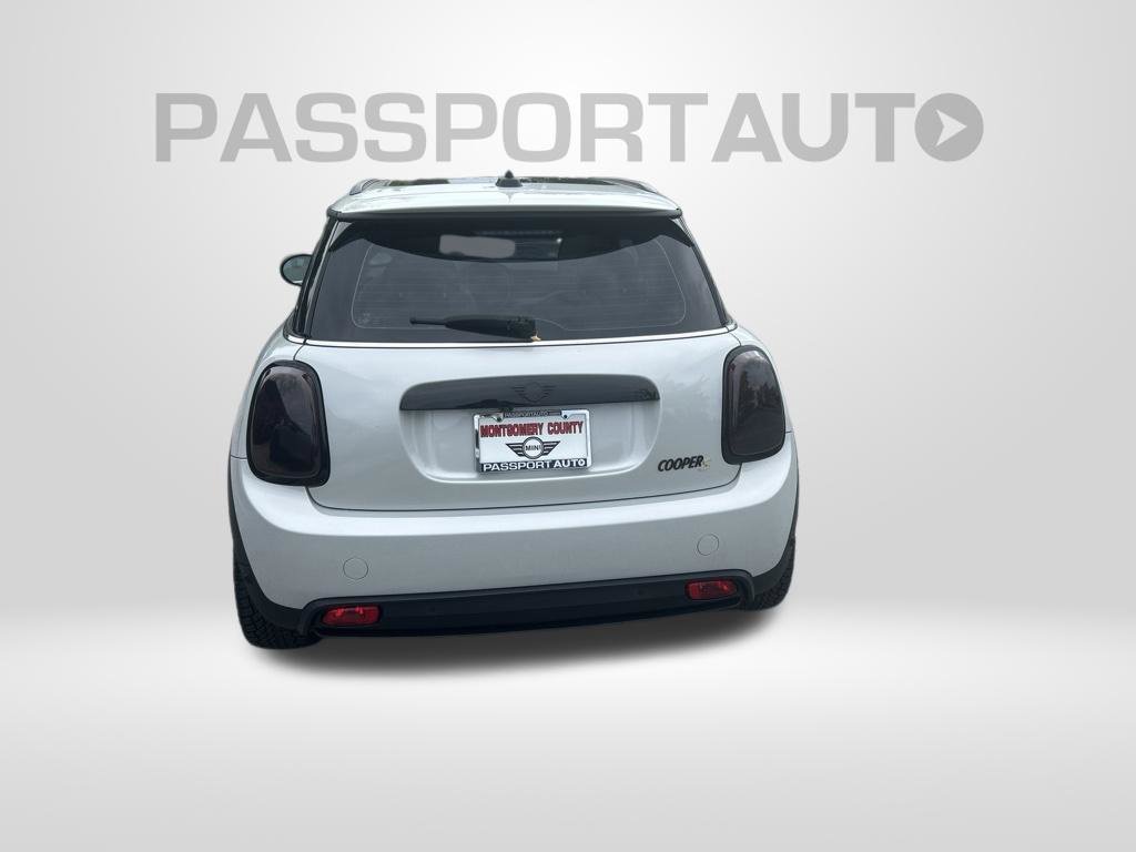 Used 2022 MINI Cooper SE FWD image 5