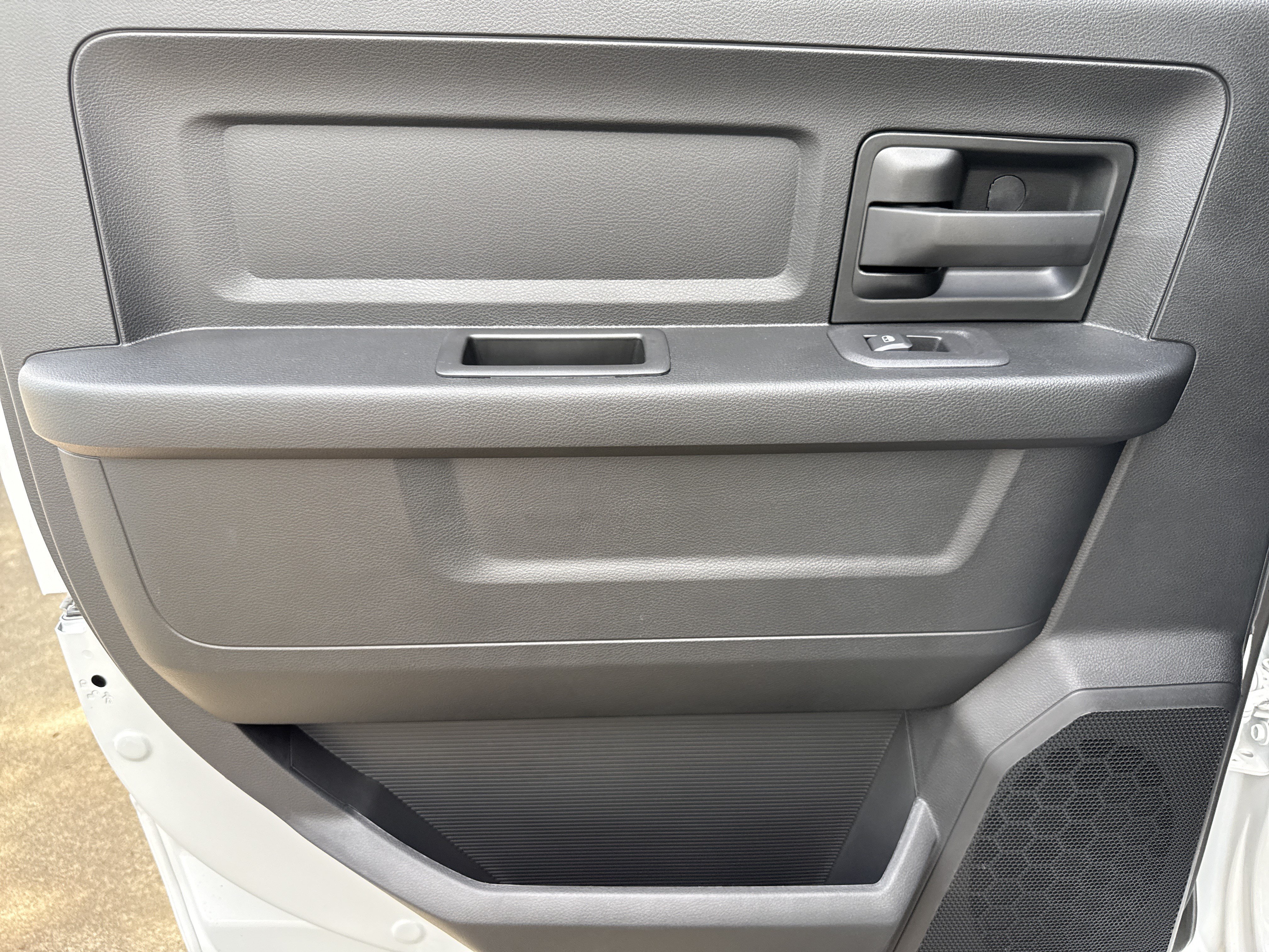 New 2026 RAM 3500 Tradesman AWD/4WD image 27