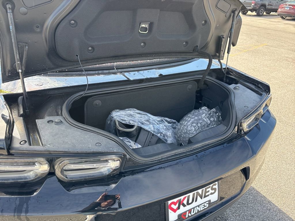 Used 2024 Chevrolet Camaro LT w/ Redline Edition image 10