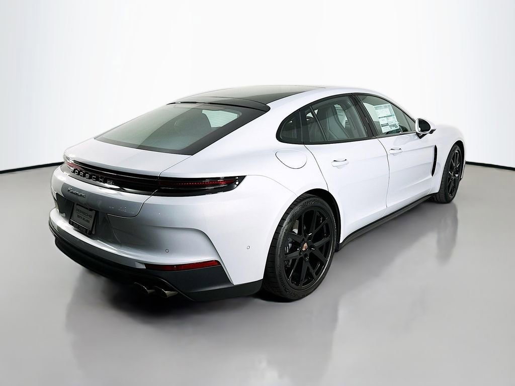 New 2025 Porsche Panamera image 9