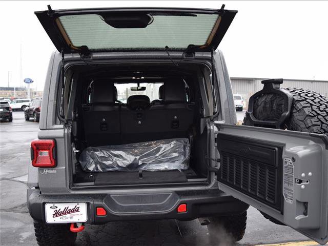 Used 2023 Jeep Wrangler Unlimited Rubicon w/ Steel Bumper Group image 37