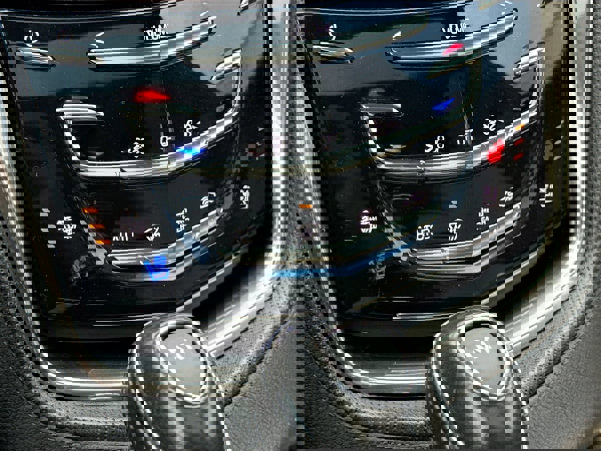 Used 2019 Cadillac CTS Luxury image 21