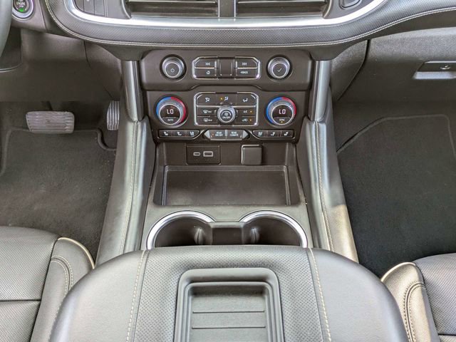 Used 2023 Chevrolet Suburban Premier RWD image 22