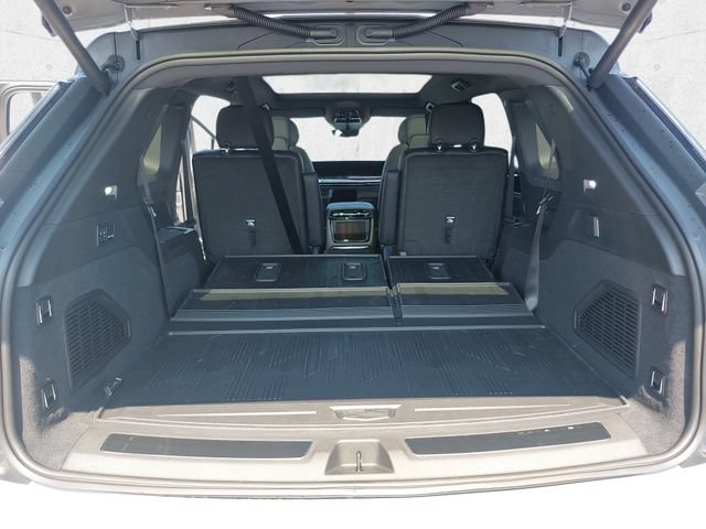 Used 2026 Cadillac Escalade IQ Sport 1 w/ LPO, ONYX Package AWD/4WD image 14