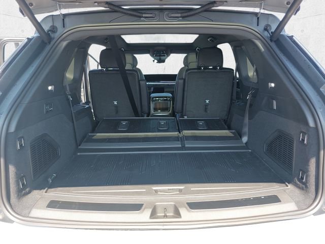 Used 2026 Cadillac Escalade IQ Sport 1 w/ LPO, ONYX Package AWD/4WD image 14