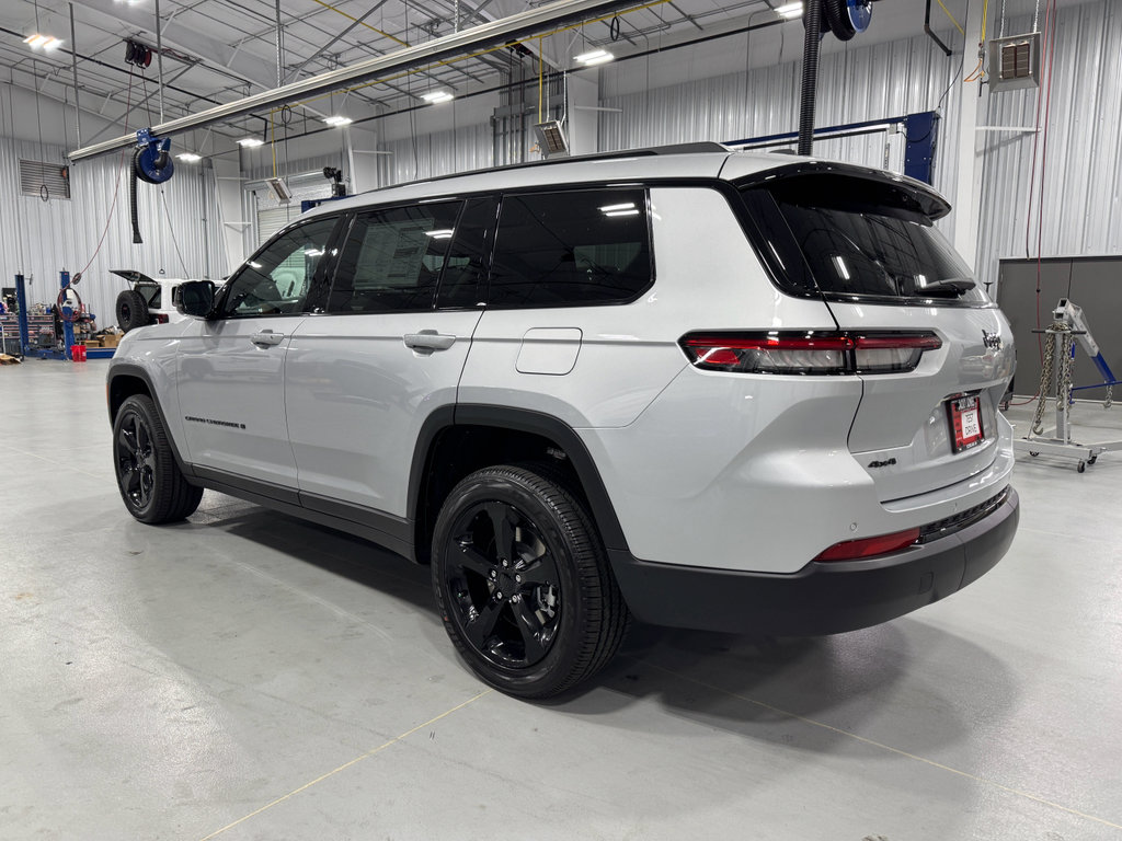 New 2025 Jeep Grand Cherokee L Altitude image 6