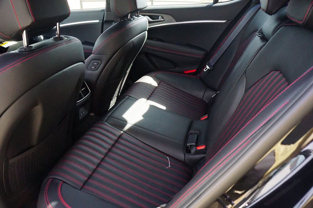 New 2026 Genesis G70 3.3T Sport Prestige image 18