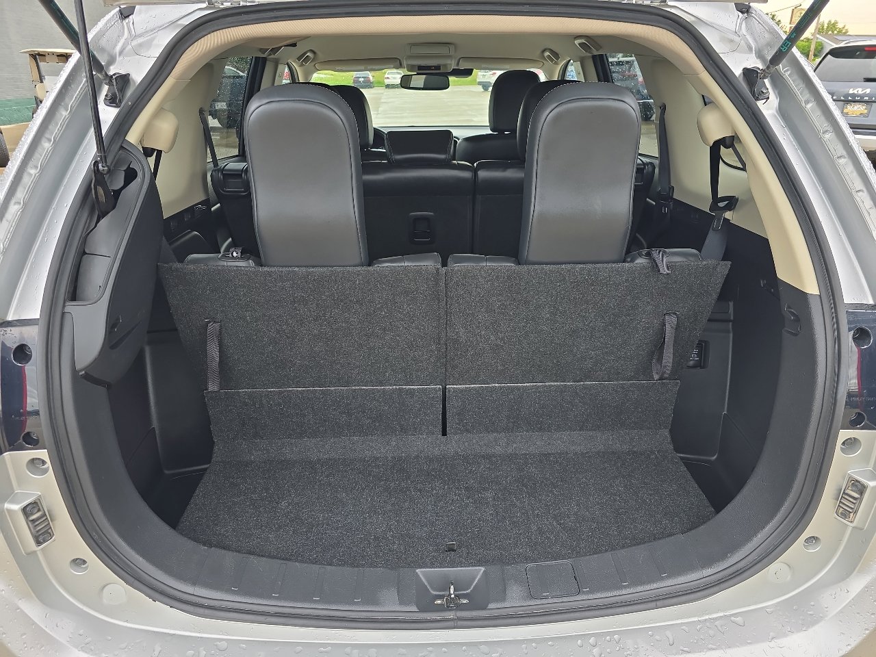 Used 2020 Mitsubishi Outlander SEL image 5