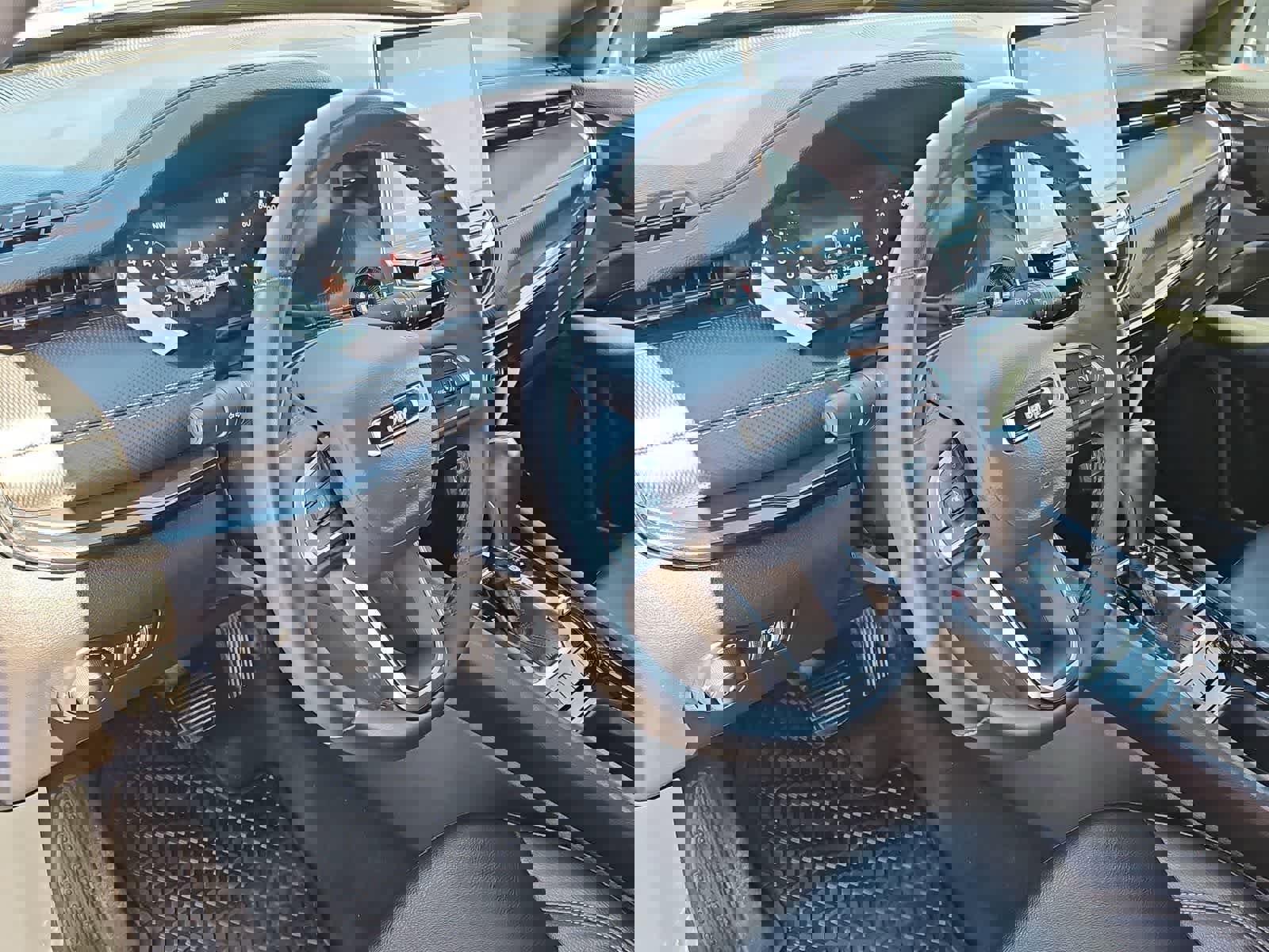 Used 2024 Jeep Compass Latitude w/ Convenience Group image 11