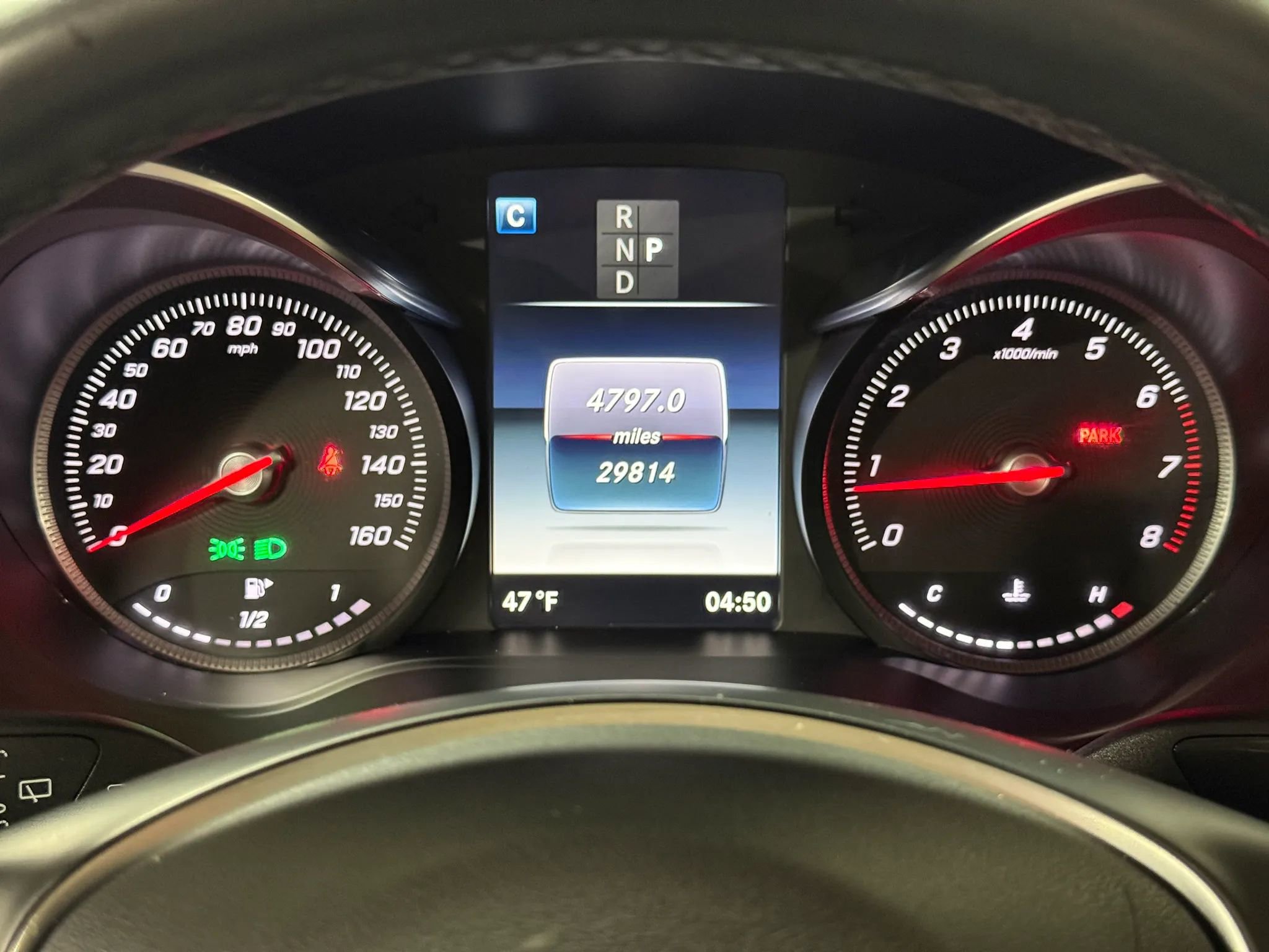 Used 2019 Mercedes-Benz GLC 300 4MATIC w/ Premium Package image 26