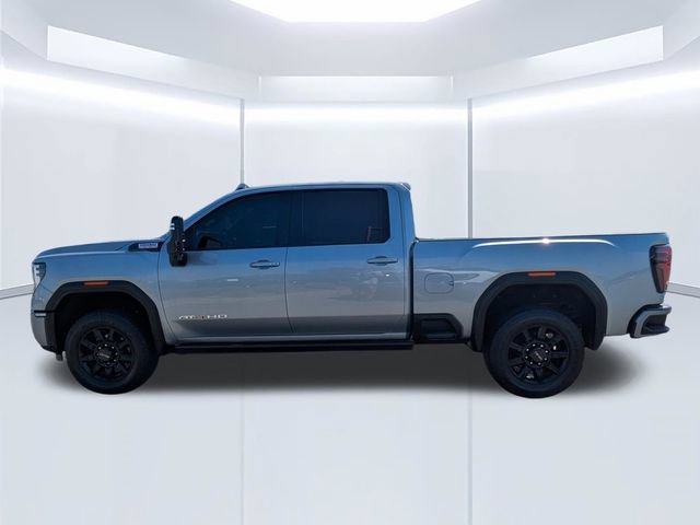 Used 2024 GMC Sierra 2500 AT4 w/ Technology Package AWD/4WD image 8