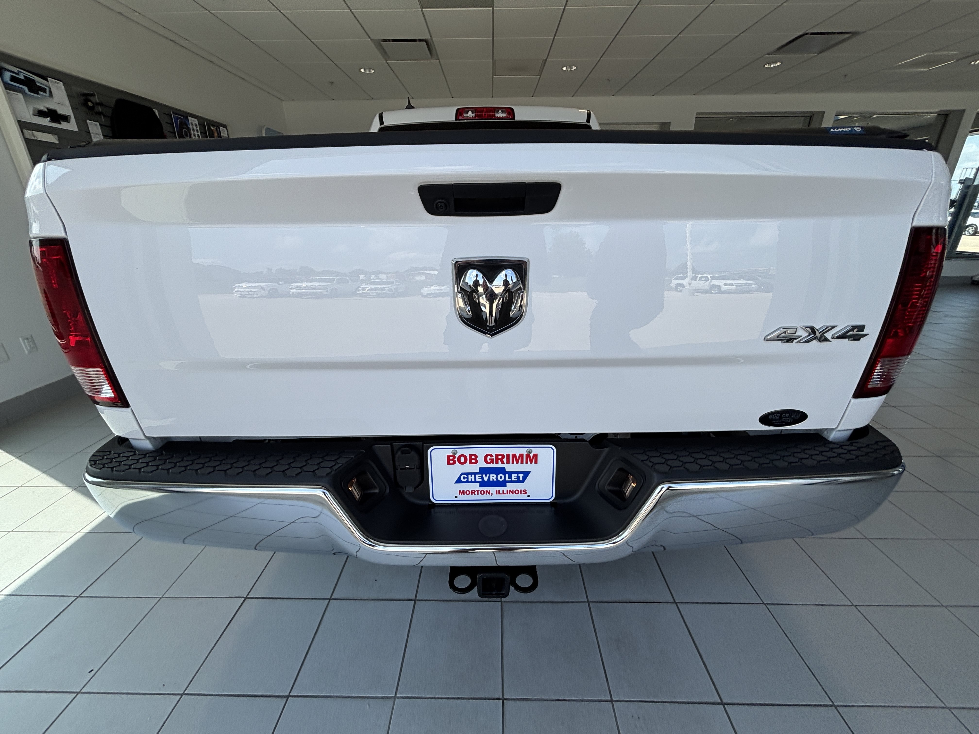 Used 2024 RAM 1500 Tradesman w/ Chrome Plus Package AWD/4WD image 8