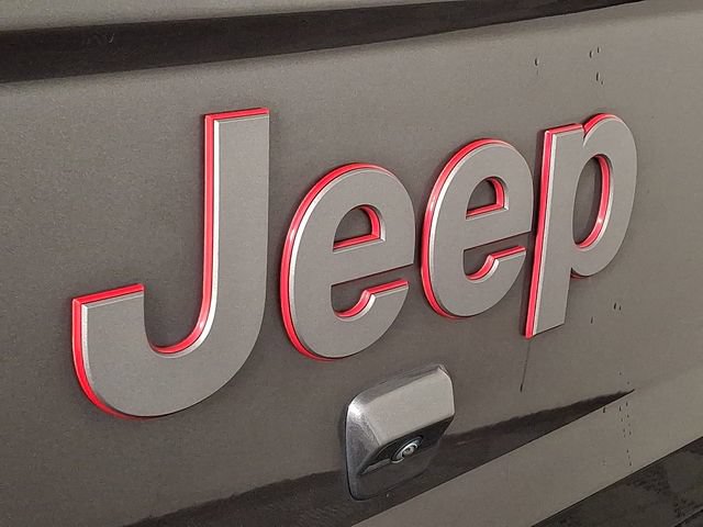 Used 2021 Jeep Gladiator Rubicon AWD/4WD image 31