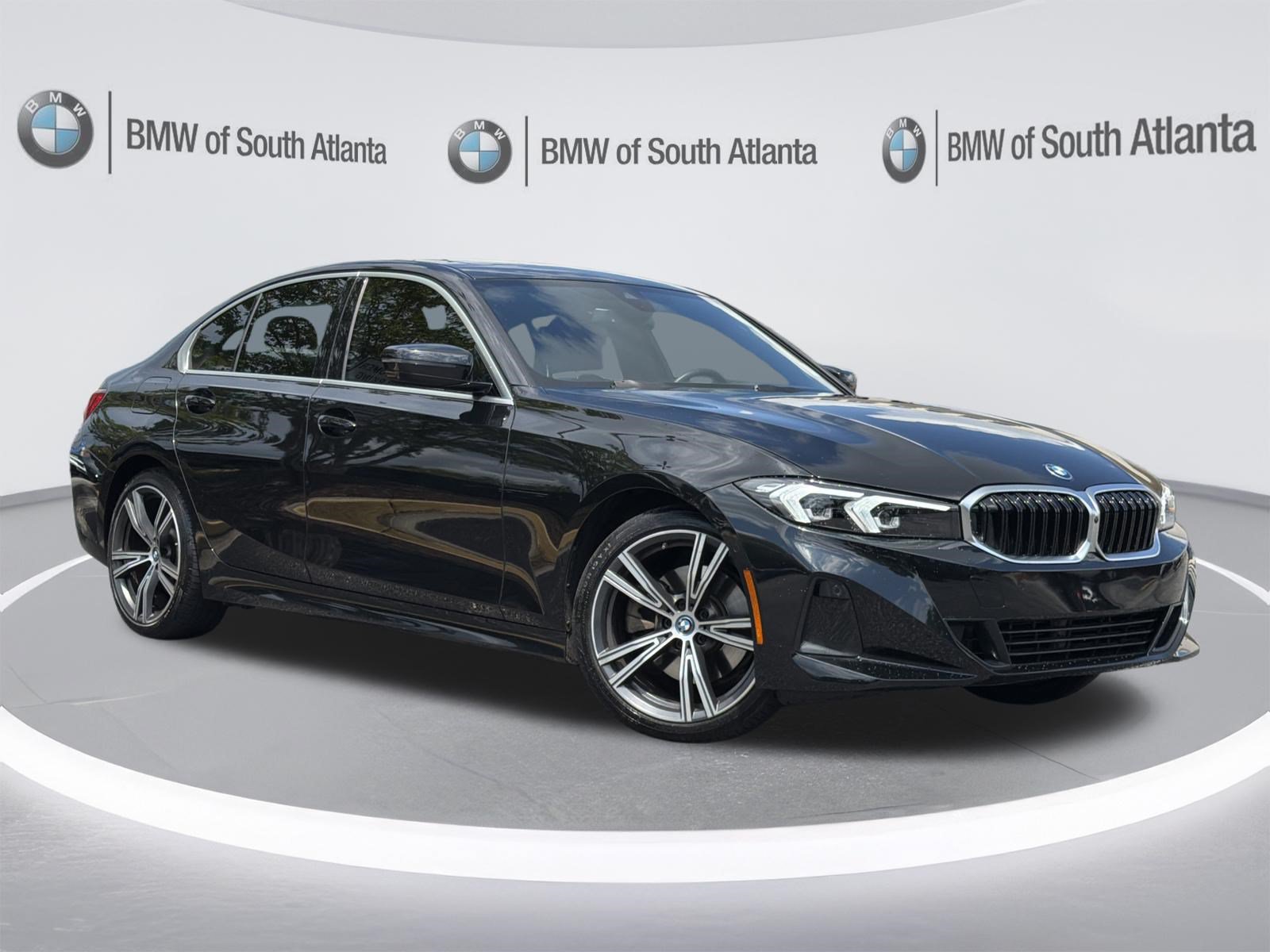 Certified 2024 BMW 330e w/ Premium Package RWD image 2