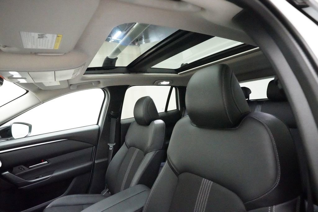 Used 2023 MAZDA CX-50 2.5 S w/ Cargo Package image 32