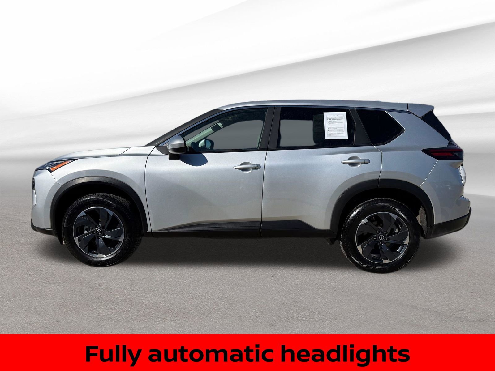 Certified 2025 Nissan Rogue SV image 11