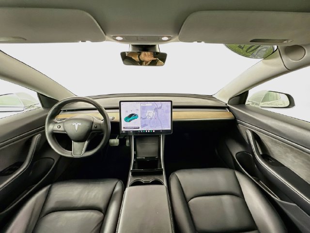 Used 2020 Tesla Model 3 Long Range AWD/4WD image 3