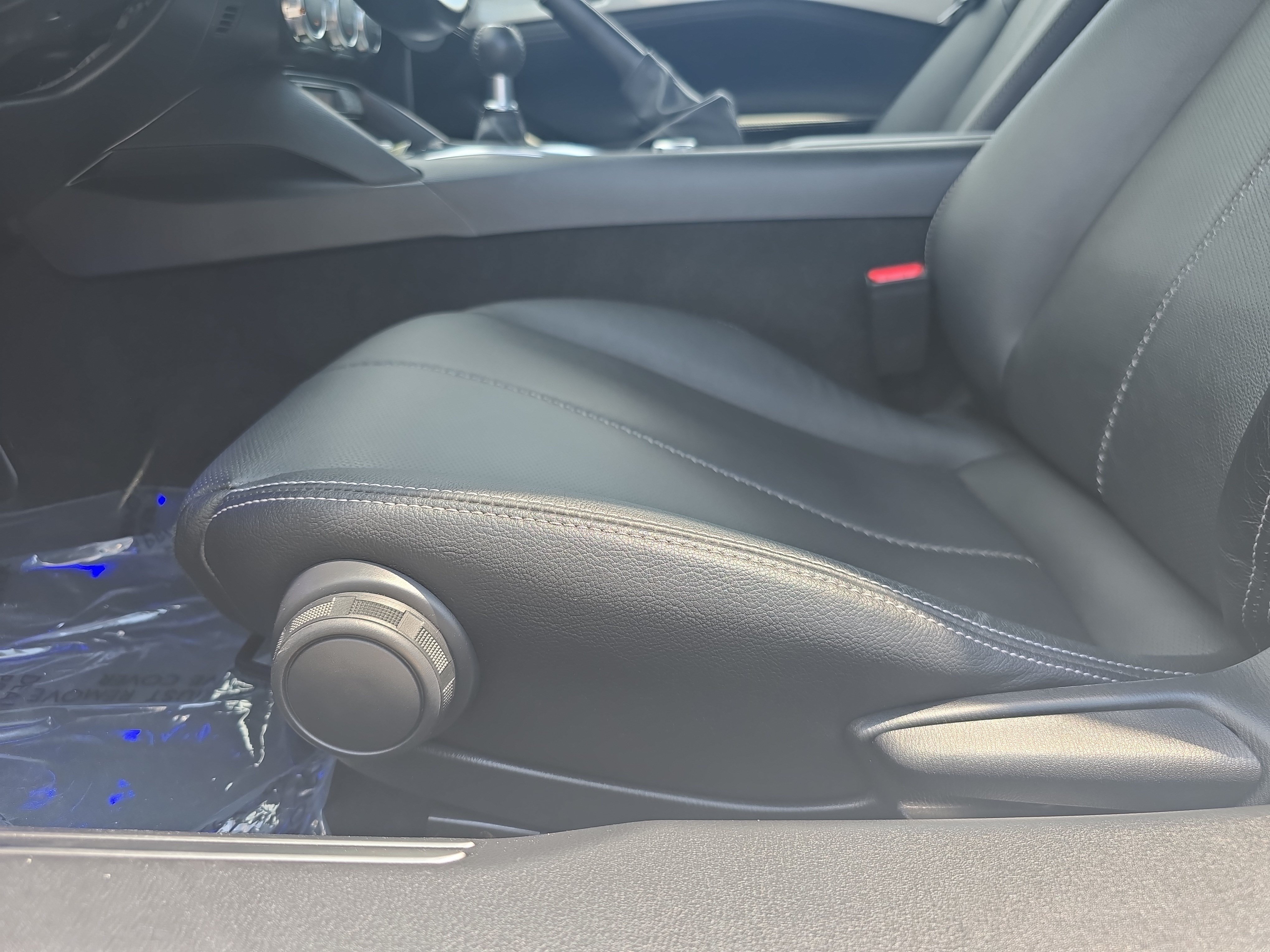 Used 2023 MAZDA MX-5 Miata Grand Touring RWD image 23