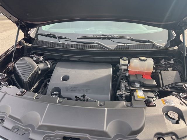 Used 2020 Chevrolet Traverse LT FWD image 41