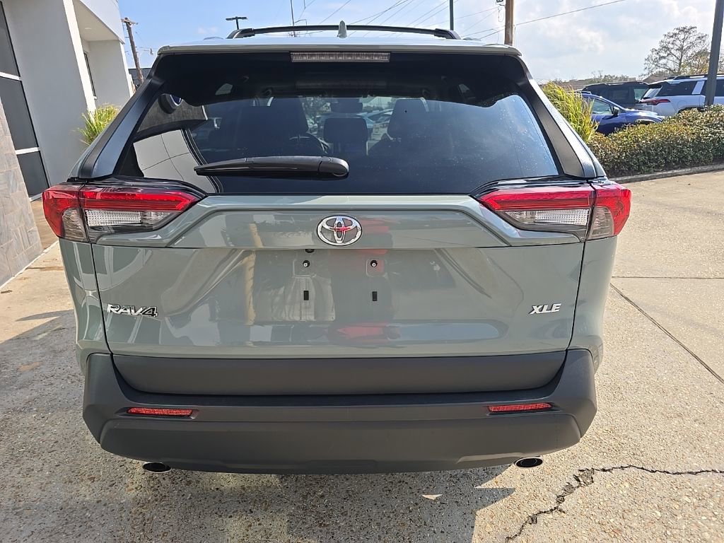 Used 2023 Toyota RAV4 XLE image 14