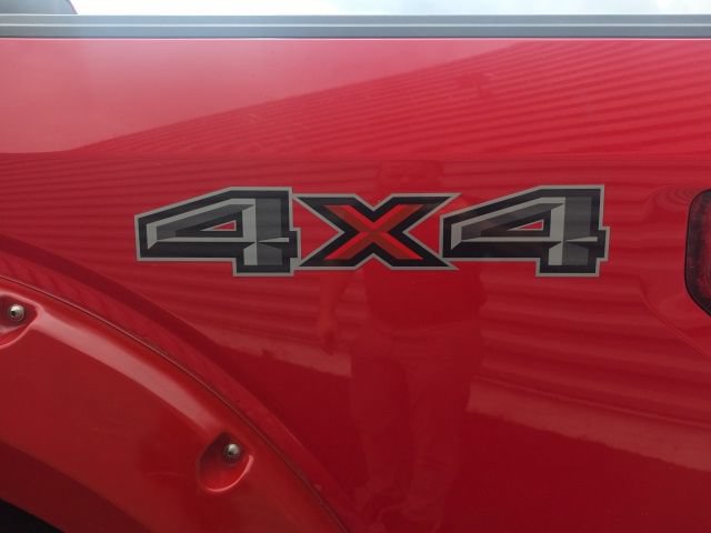 Used 2015 Ford F150 XLT AWD/4WD image 11