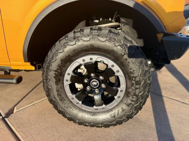 Used 2021 Ford Bronco Badlands image 11