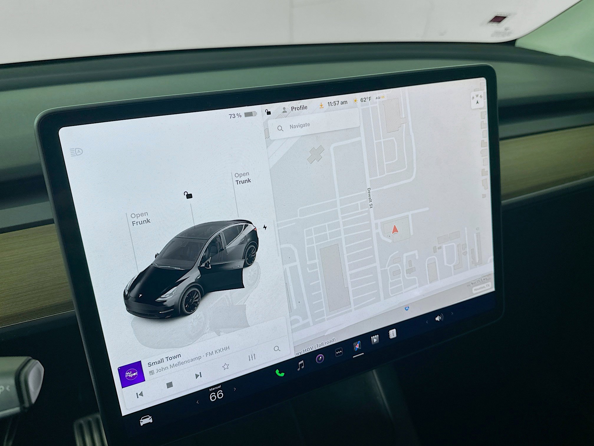 Used 2023 Tesla Model Y Performance image 21