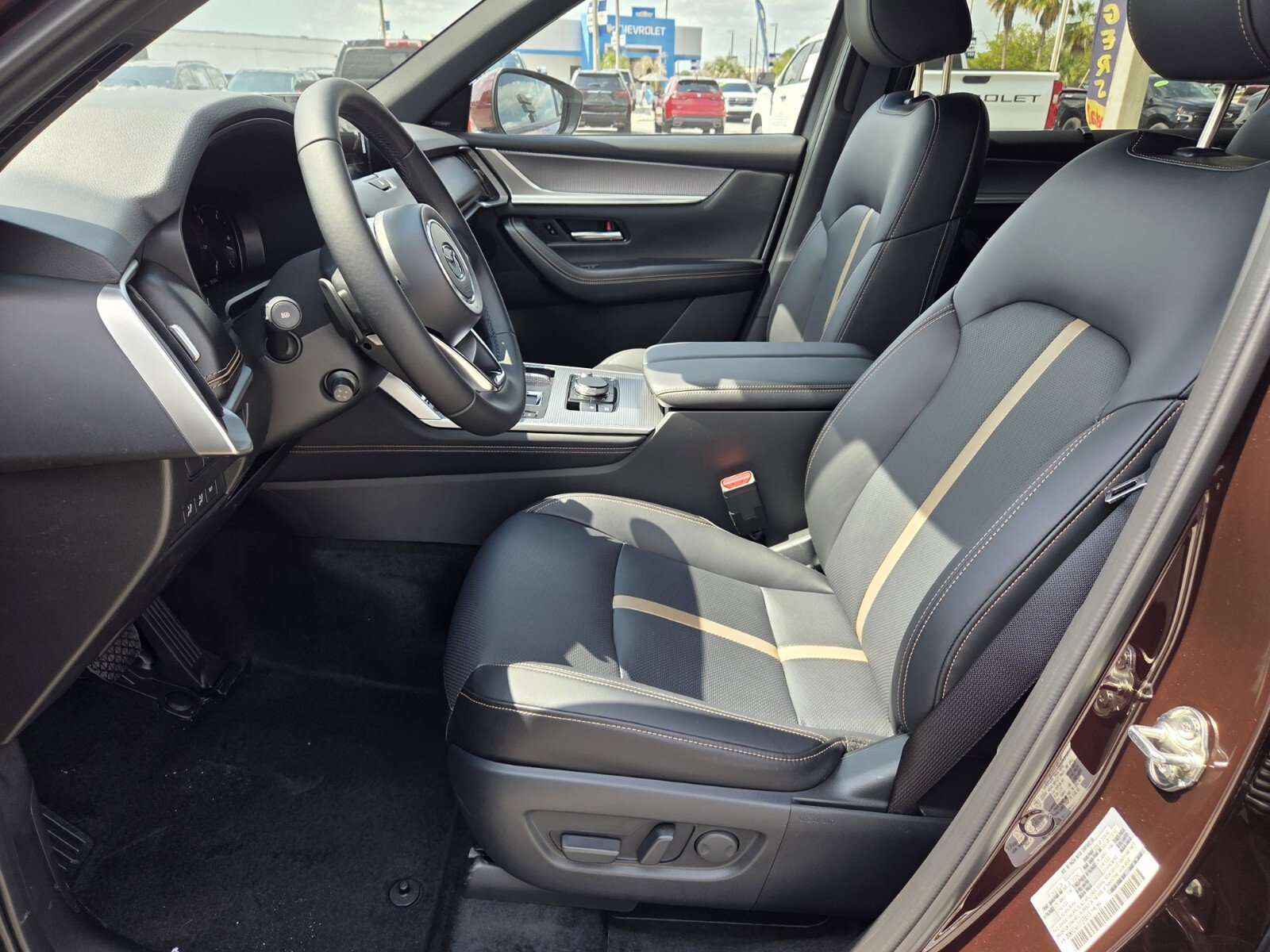 New 2026 MAZDA CX-90 Plug-In Hybrid w/ Premium Plus image 3