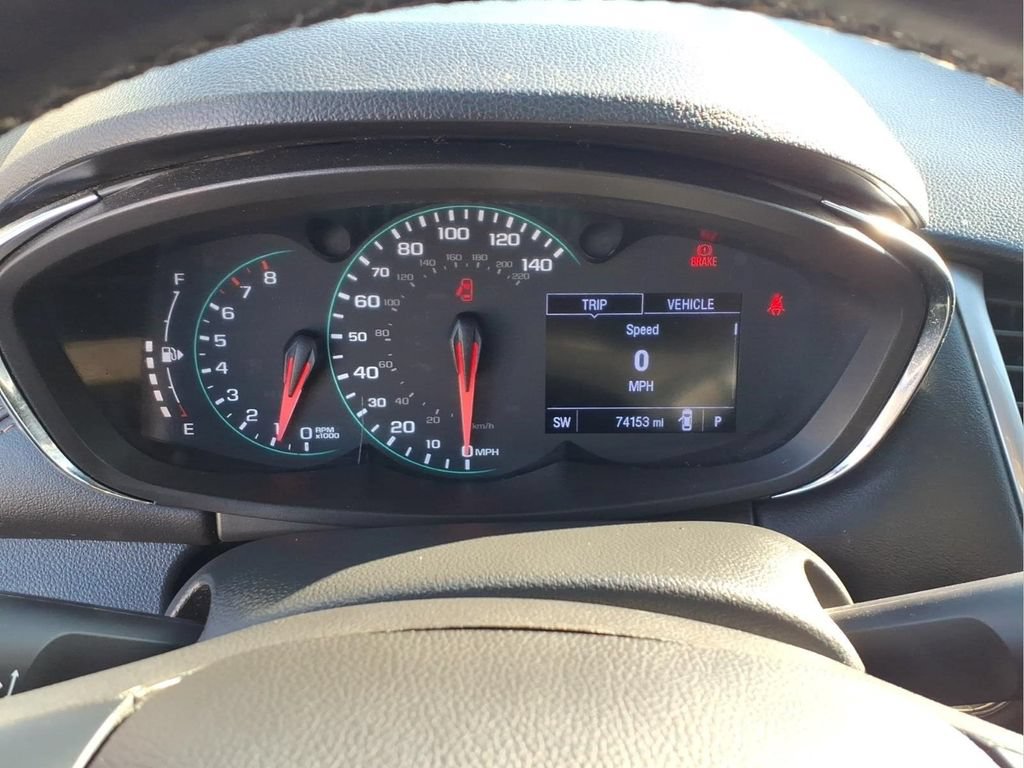 Used 2020 Chevrolet Trax LT w/ LT Convenience Package FWD image 24