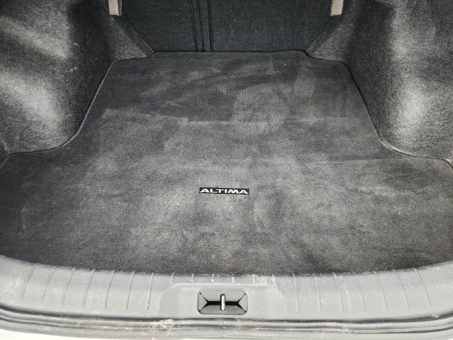 Used 2025 Nissan Altima 2.5 SR FWD image 32