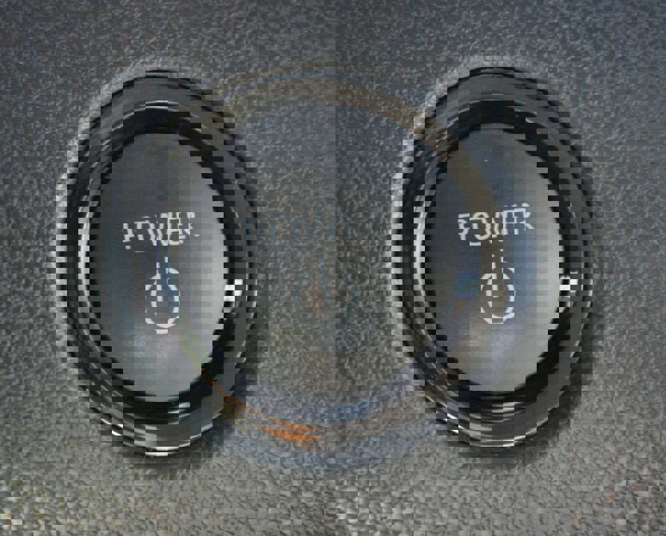 Certified 2025 Toyota Camry XLE image 9