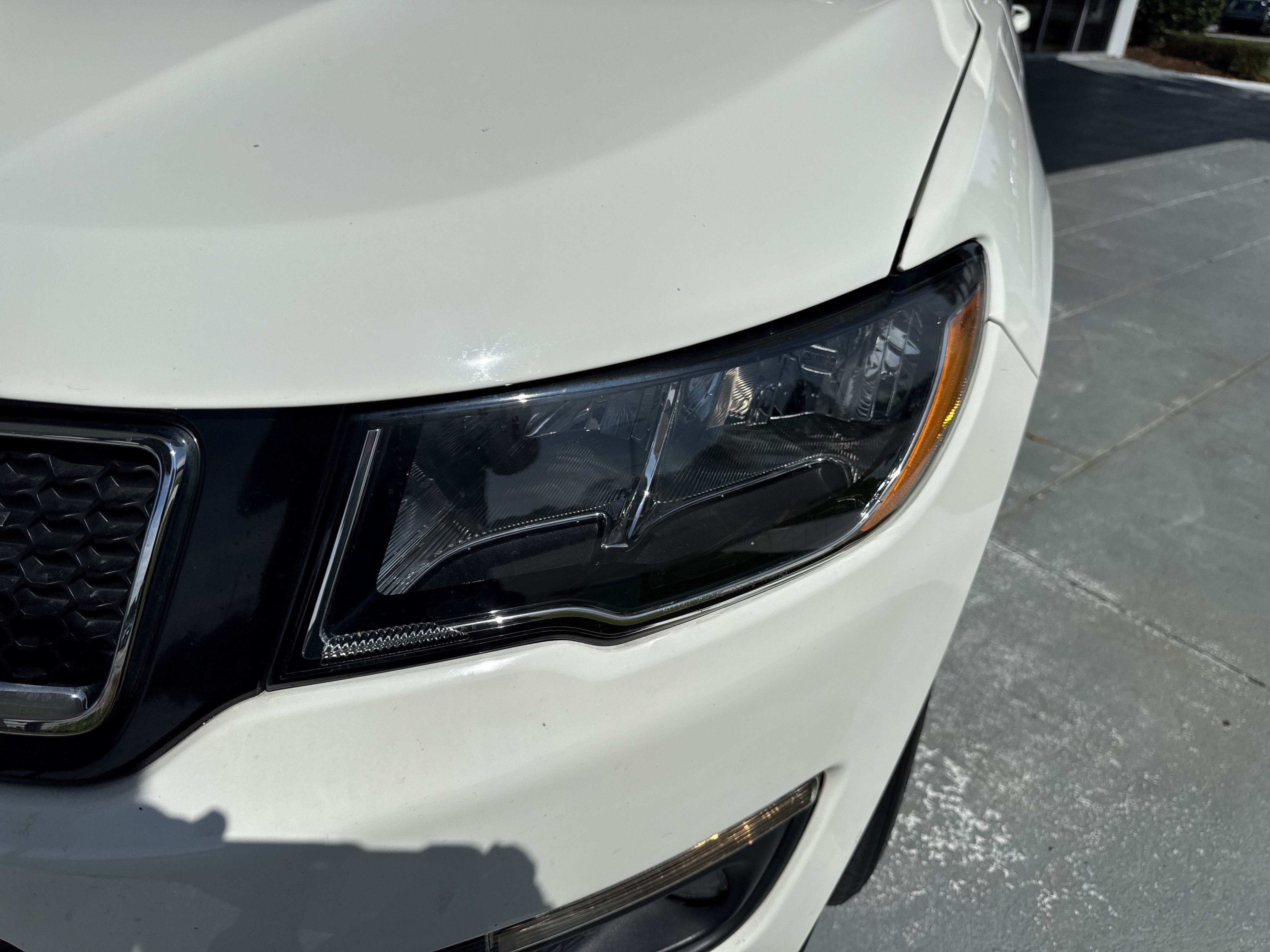 Used 2021 Jeep Compass Latitude FWD image 5