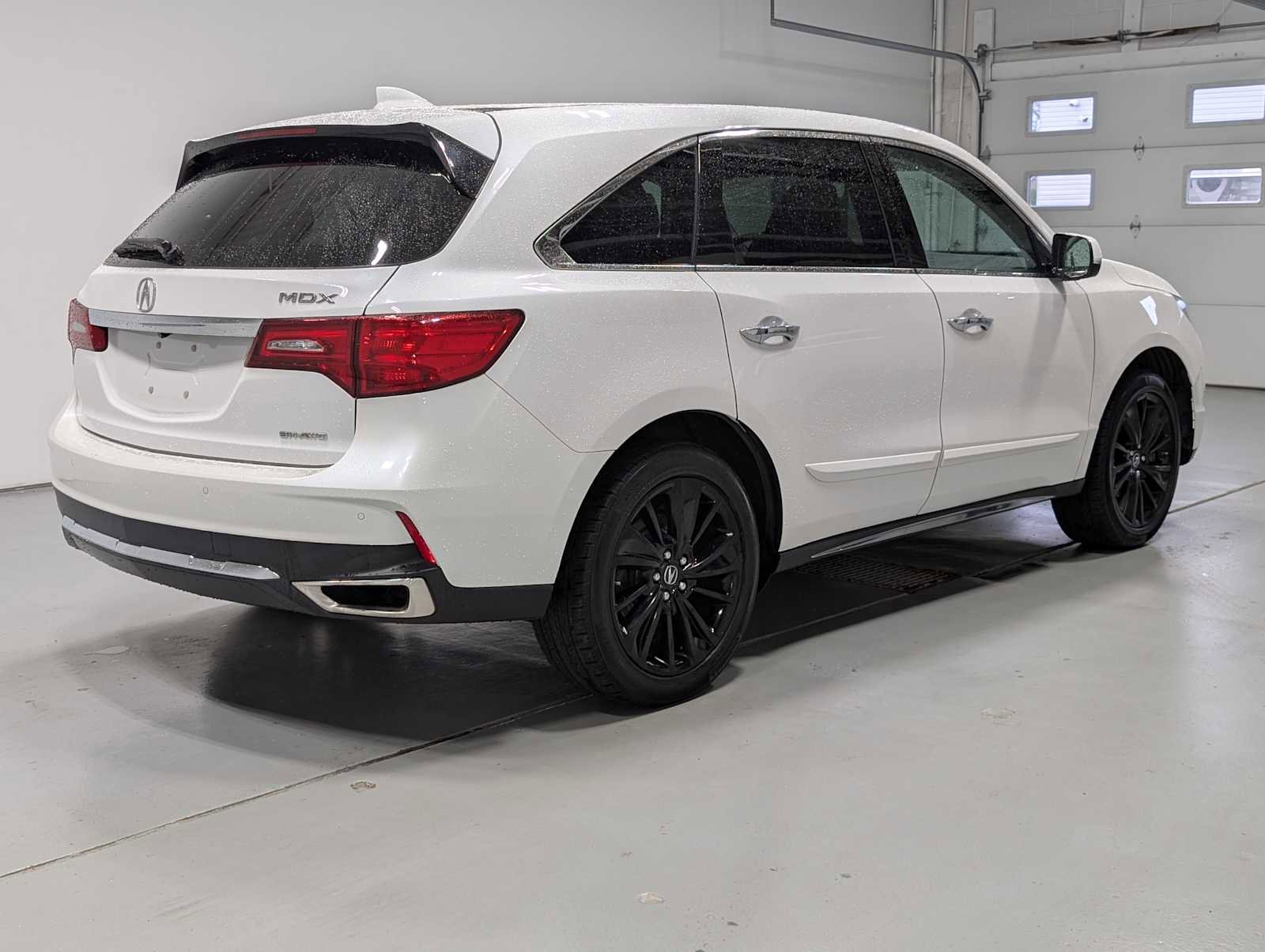 Used 2020 Acura MDX SH-AWD w/ Technology Package image 8