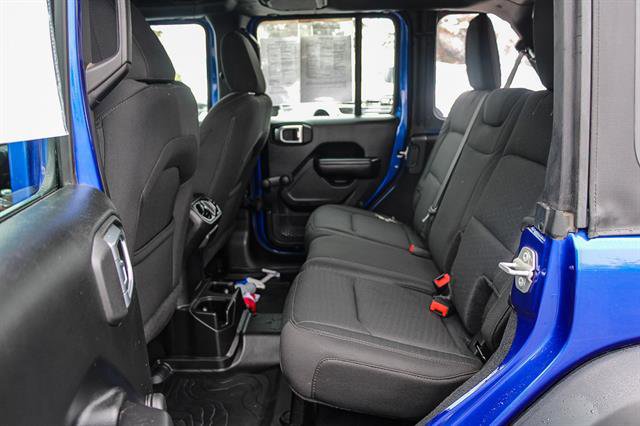 Used 2018 Jeep Wrangler Unlimited Sport image 18