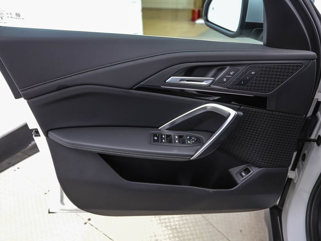 Certified 2023 BMW X1 xDrive28i AWD/4WD image 9