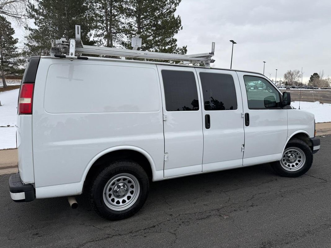 Used 2013 Chevrolet Express 1500 image 4
