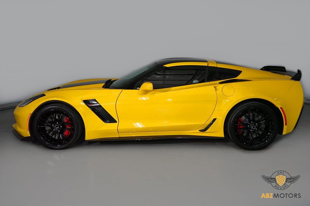Used 2015 Chevrolet Corvette Z06 RWD image 5