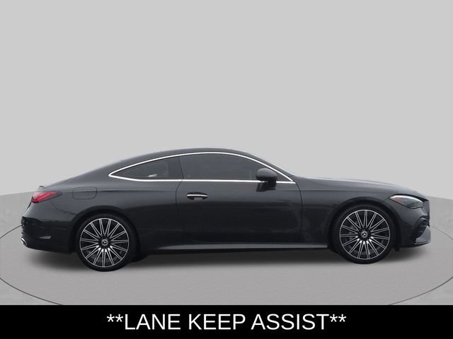Used 2025 Mercedes-Benz CLE 300 4MATIC Coupe image 4