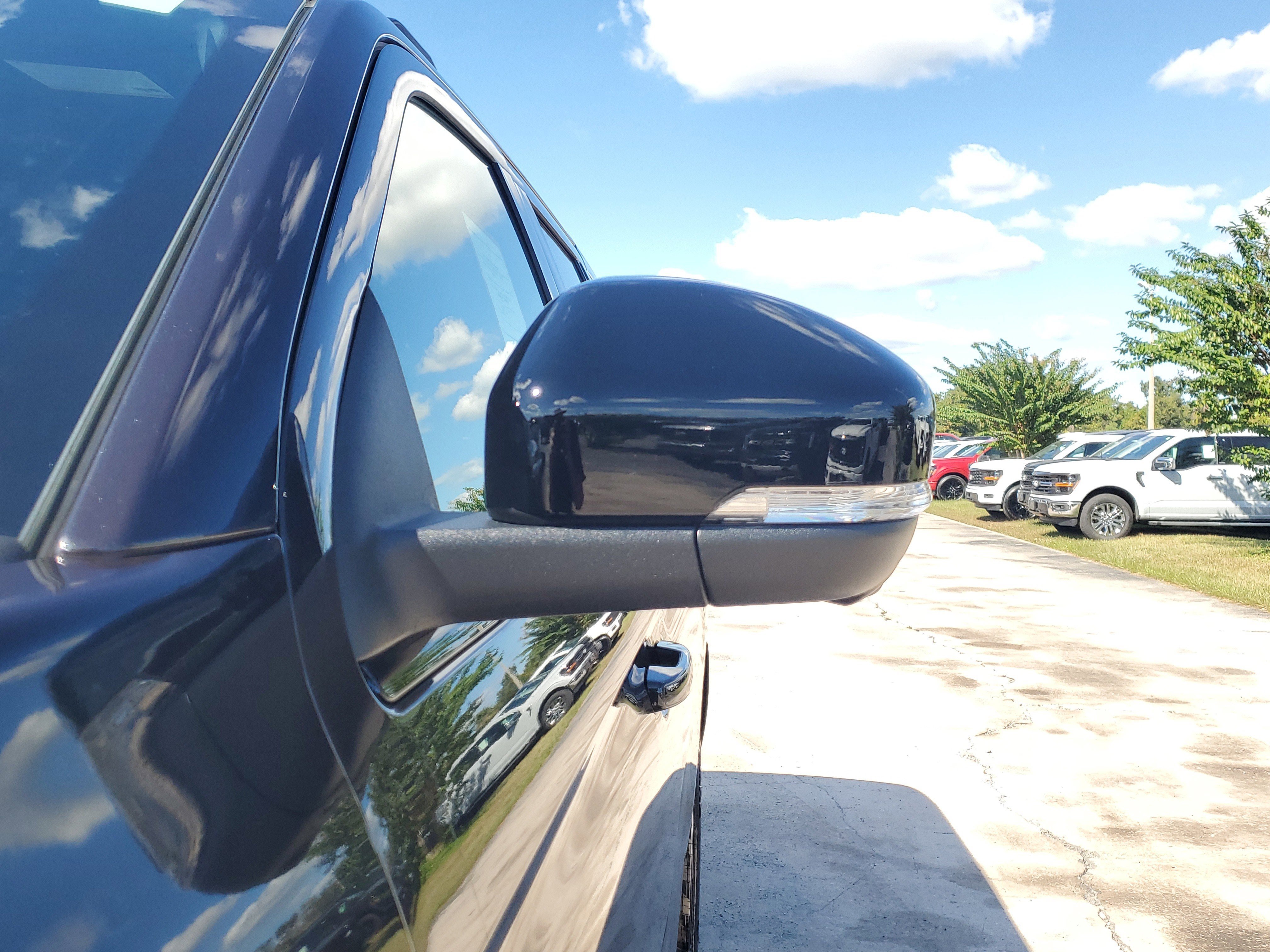 New 2025 Ford Expedition Tremor image 5