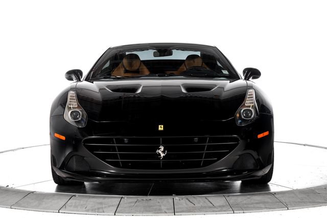 Certified 2016 Ferrari California T RWD image 13