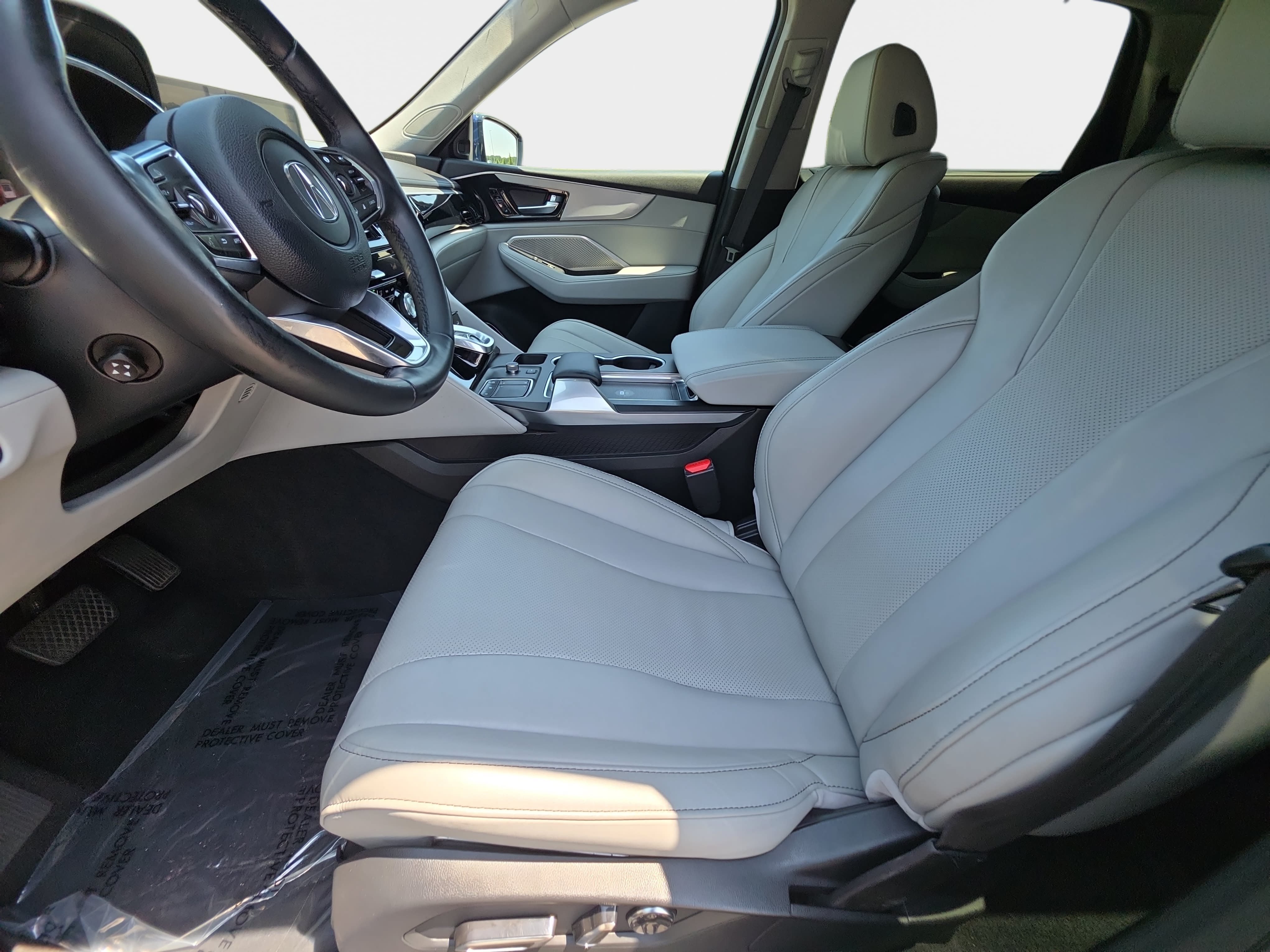 Used 2023 Acura MDX SH-AWD w/ Technology Package image 17