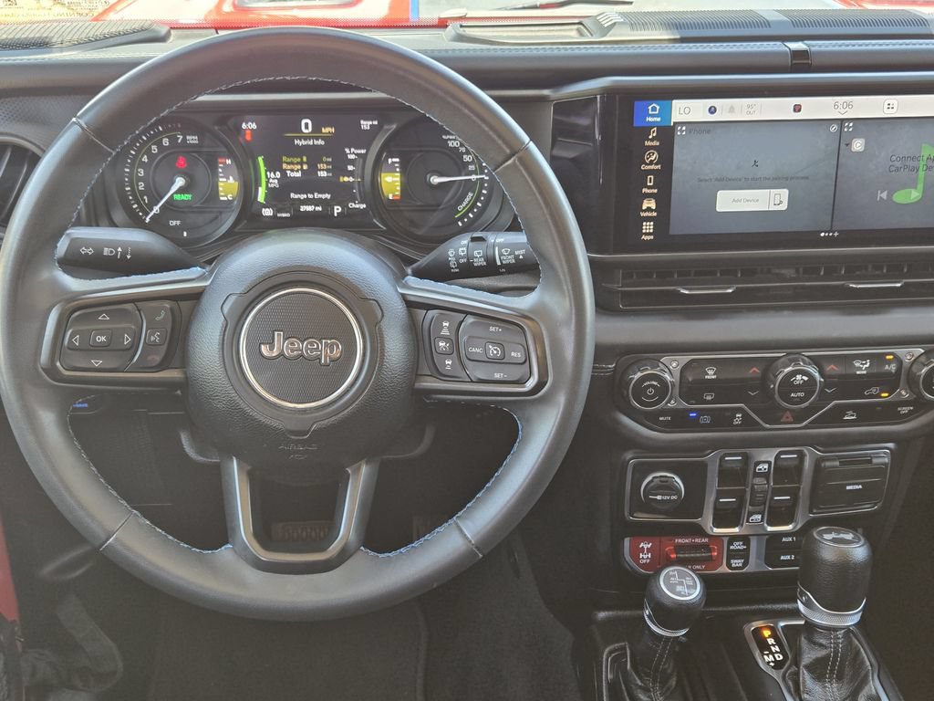 Used 2024 Jeep Wrangler Unlimited Rubicon 4xe AWD/4WD image 10