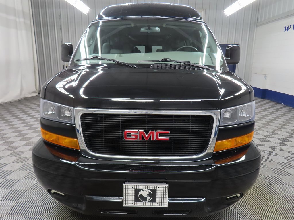 Used 2022 GMC Savana 2500 Extended w/ Enhanced Convenience Package image 42
