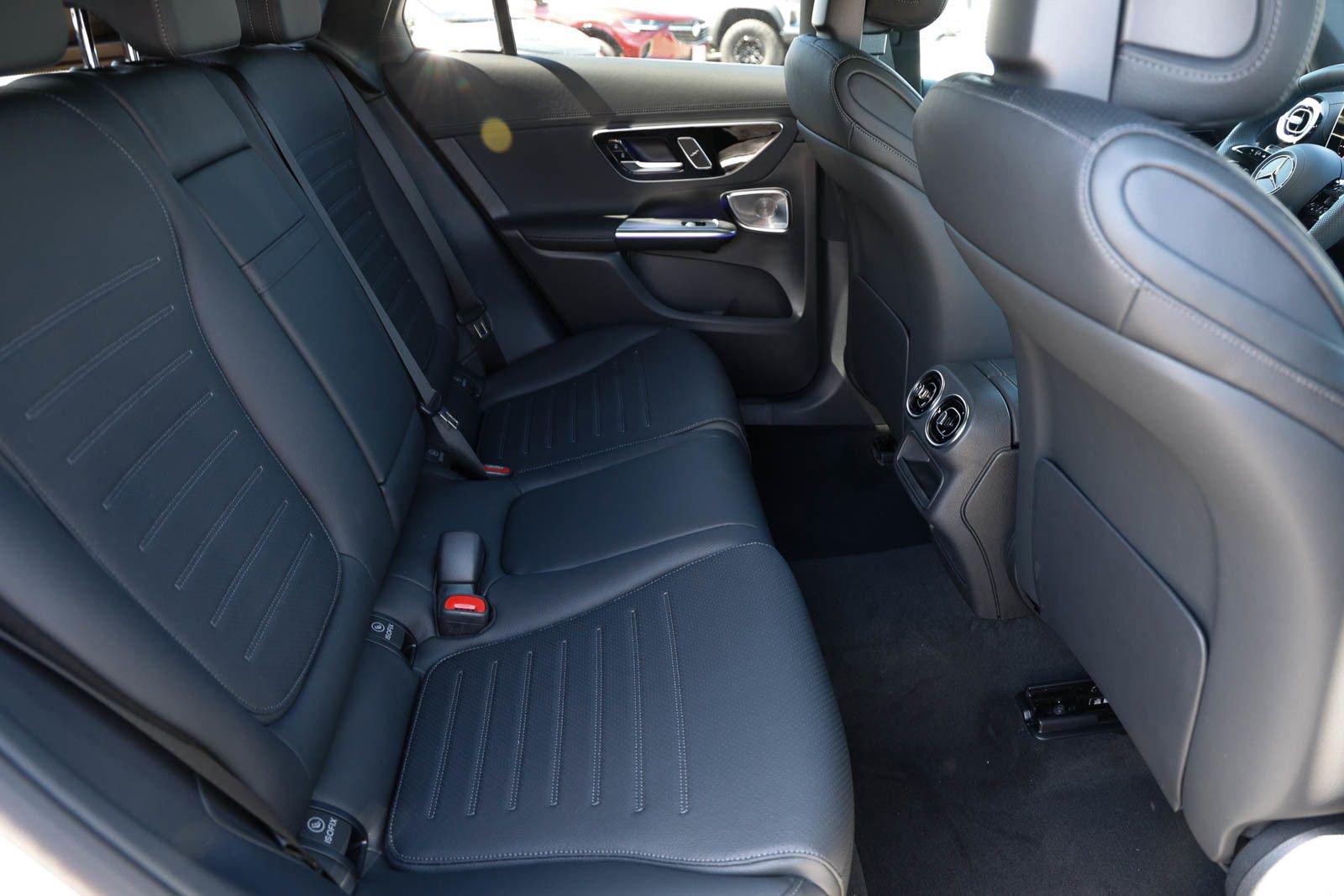 New 2026 Mercedes-Benz GLC 300 4MATIC image 18
